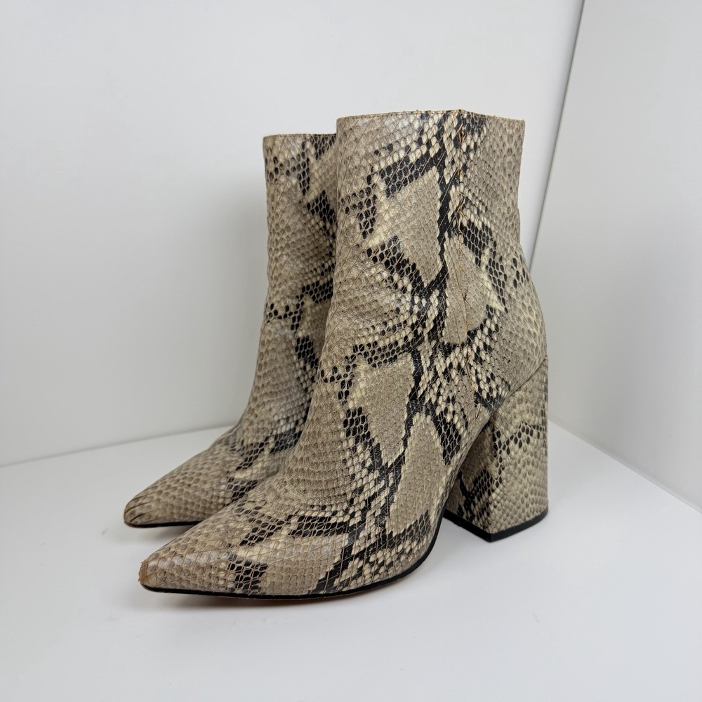 Alias Mae Ahara Beige Snake Leather Ankle Boots Block Heel EU 40 US 9